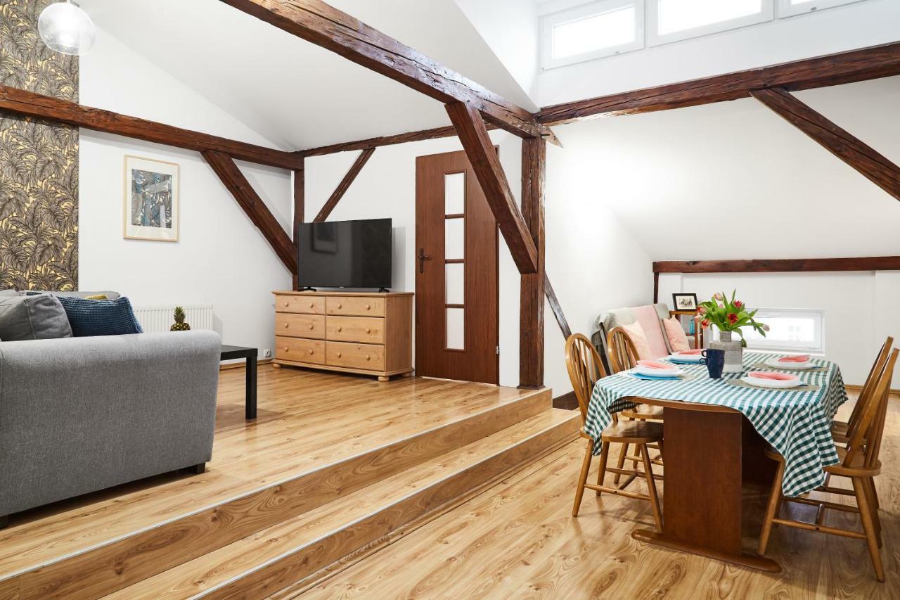 Quiet Loft Michalowskiego Street Appartement *